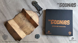 Movie prop replicas by Paragon FX Group licensed by Warner Brothers from The Goonies. Collection includes a Spanish doubloon, treasure map and Copper Bones Key. Cosplay set at its best for Goonies lovers everywhere. 
