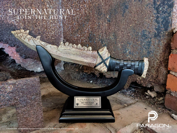 Supernatural TV Series prop replicas by Paragon FX Group. Paragon has recreated The First Blade from Supernatural using never-before-seen prop reference provided by Warner Bros. As seen displayed in Magnus’ home in season 9, this limited edition polyresin prop replica includes the pictured stand to complete its museum-quality look.