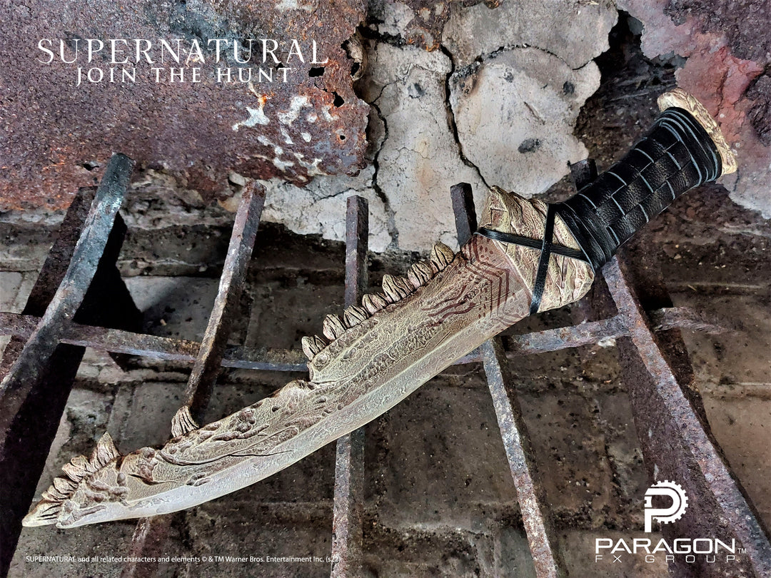 Supernatural TV Series prop replicas by Paragon FX Group. Paragon has recreated The First Blade from Supernatural using never-before-seen prop reference provided by Warner Bros. As seen displayed in Magnus’ home in season 9, this limited edition polyresin prop replica includes the pictured stand to complete its museum-quality look.